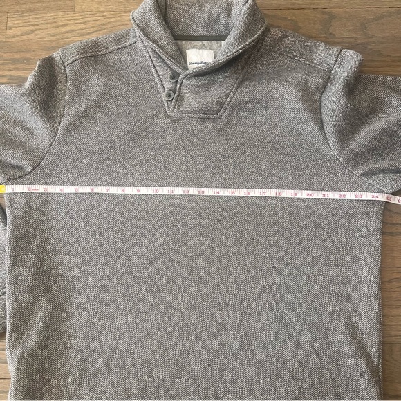 Tommy Bahama Herringbone Grey Pullover Men’s Large | LIKE NEW - Picture 7 of 9